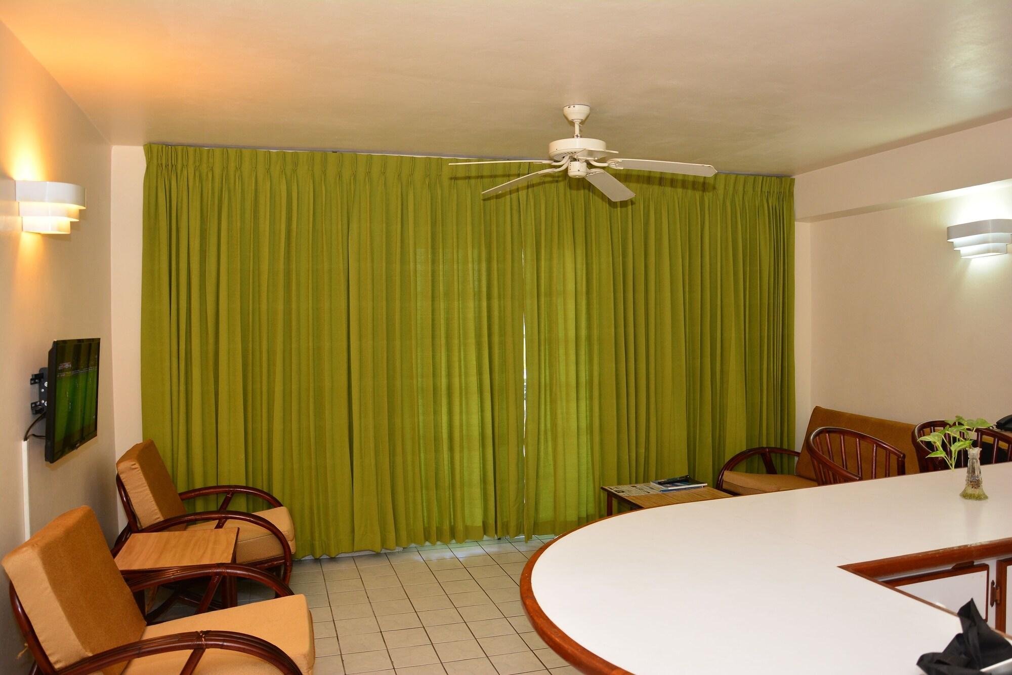 El Greco Resort Montego Bay Exterior photo