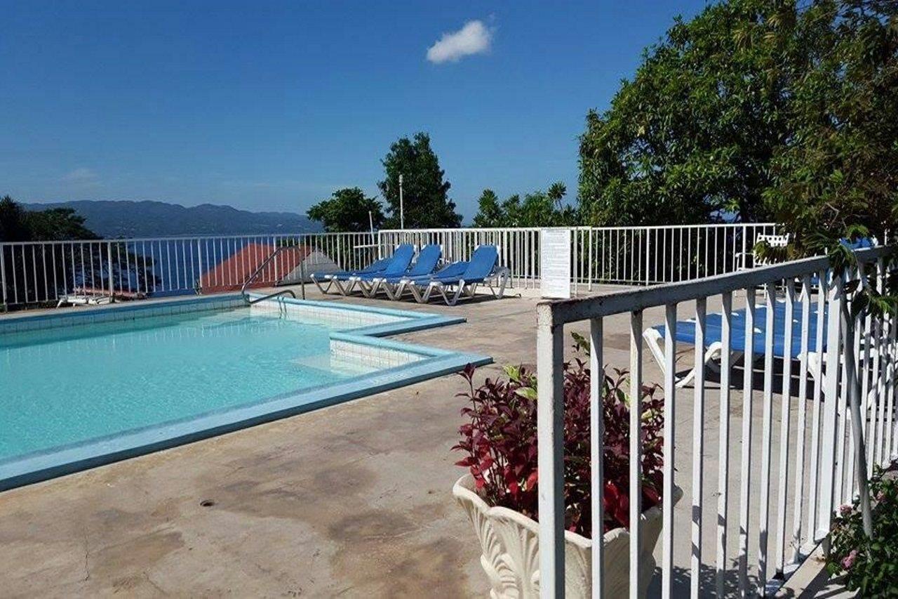 El Greco Resort Montego Bay Exterior photo