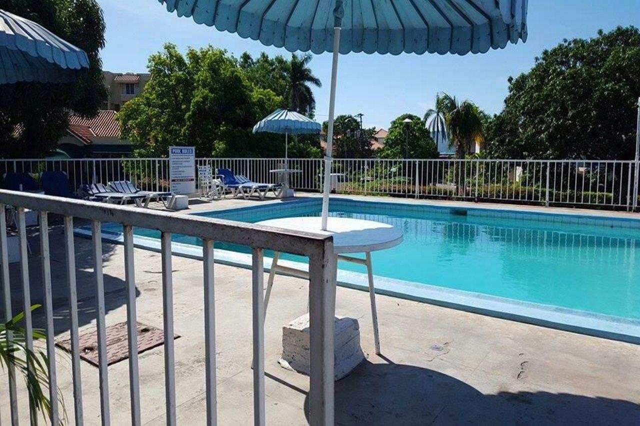 El Greco Resort Montego Bay Exterior photo