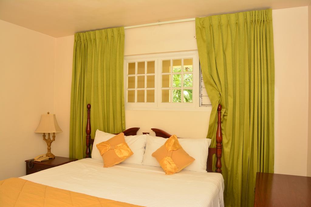 El Greco Resort Montego Bay Exterior photo